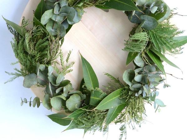 Joulun mausteinen kranssi 